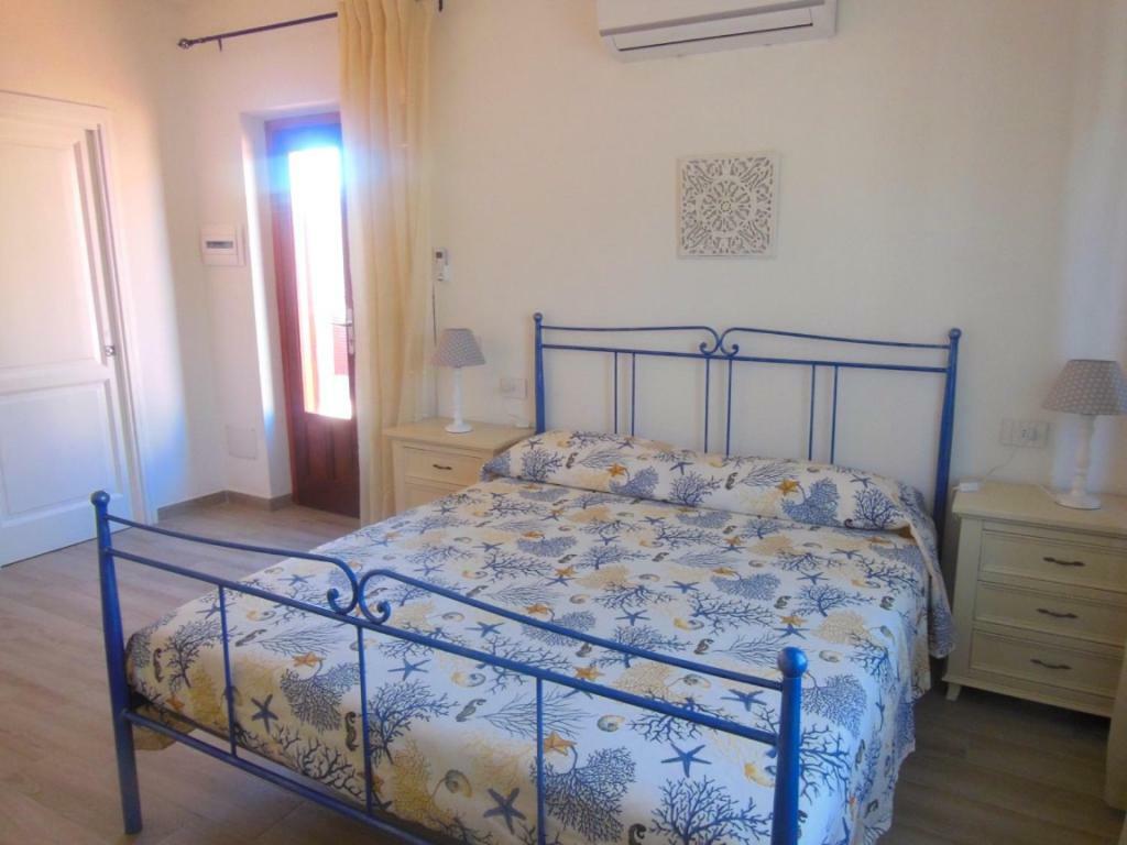 Punto Zero Rooms ซาน เตโอโดโร ภายนอก รูปภาพ